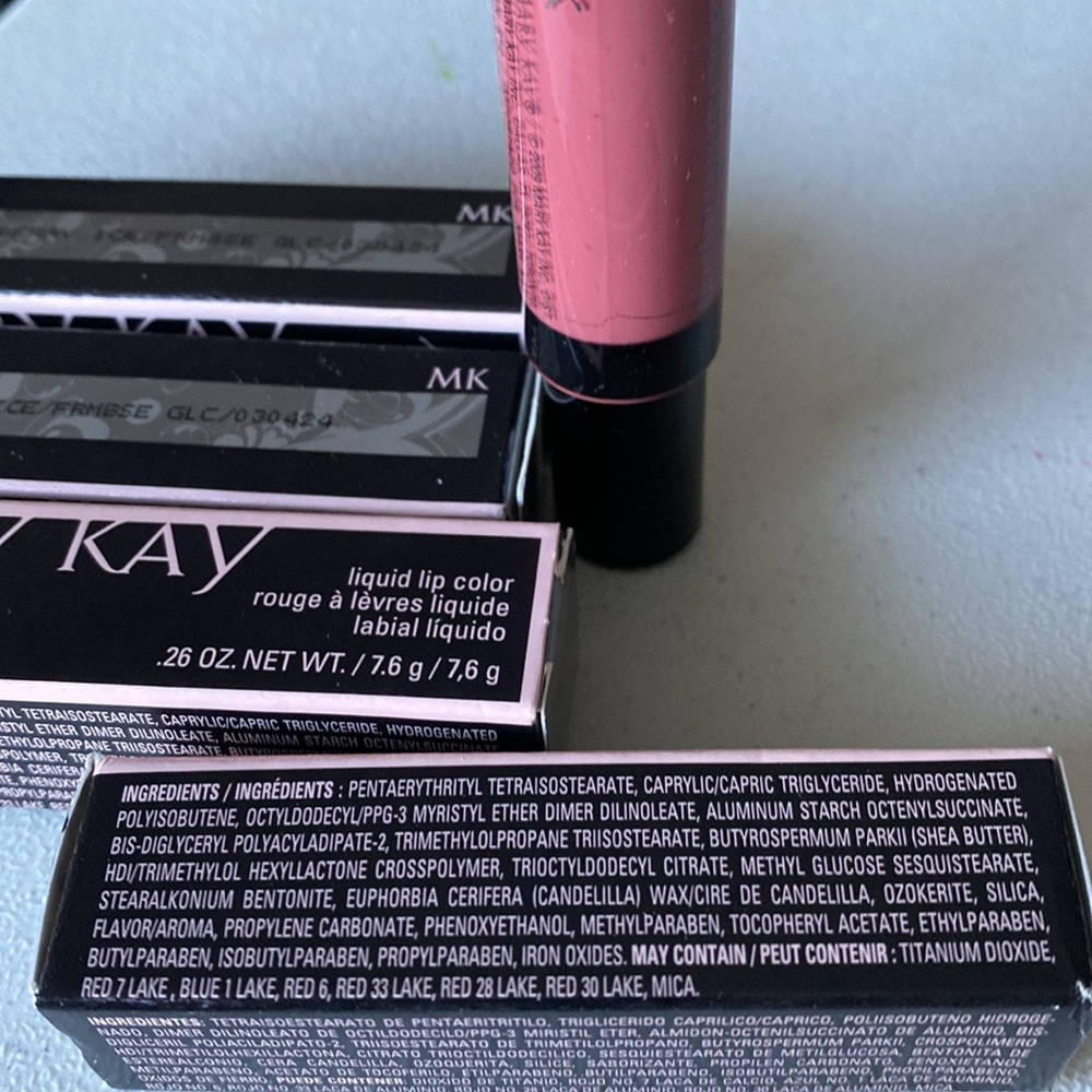 COPY - New Mary Kay Liquid Lip Color- Raspberry Ice - Picture 2 of 3